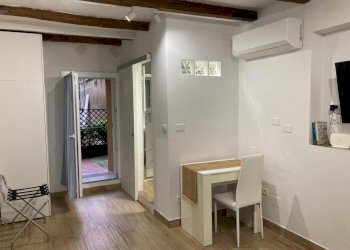 CAMERA DA LETTO - Bilocale Via degli Angeli, Bologna (zona Centro Storico) - foto 22