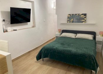 CAMERA DA LETTO - Bilocale Via degli Angeli, Bologna (zona Centro Storico) - foto 24