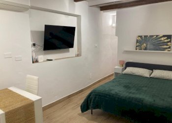 CAMERA DA LETTO - Bilocale Via degli Angeli, Bologna (zona Centro Storico) - foto 25
