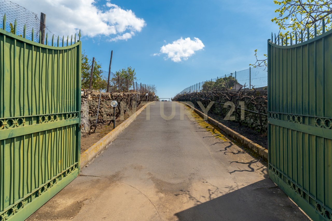 Via Ramondetta (4).jpg - Villa Via Ramondetta 47, Aci Sant'Antonio - photo 1