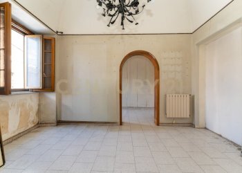 Via Roma 119 Mascalucia (6).jpg - Casa indipendente Via Roma 119, Mascalucia - foto 6