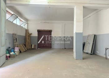 IMG_1171.jpg - Not Food Via dei Fiori, Biancavilla - photo 5