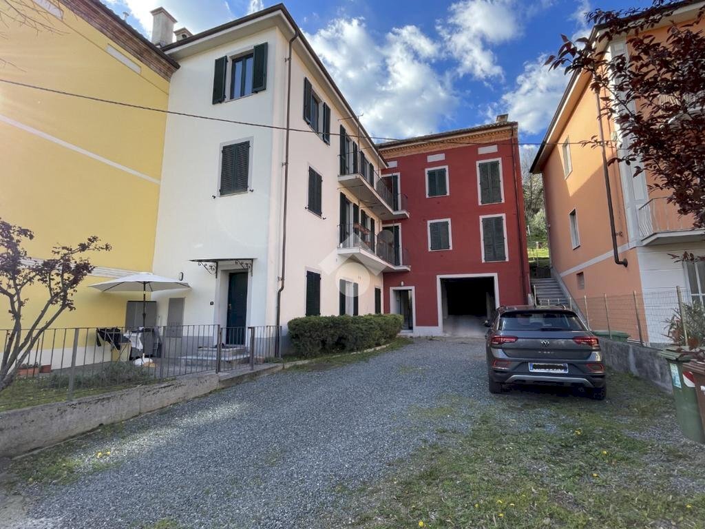 Three-room apartment Via Alba, Canelli - photo 2