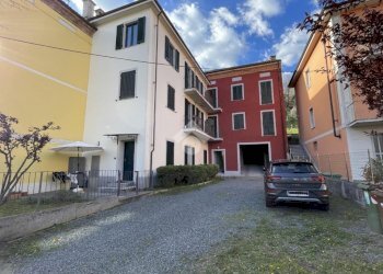 Three-room apartment Via Alba, Canelli - photo 2