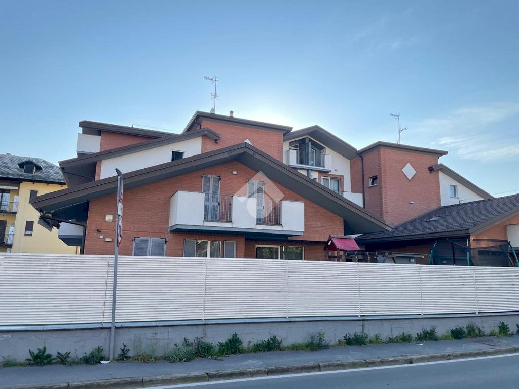 Three-room apartment Via Firenze, Canegrate - photo 1