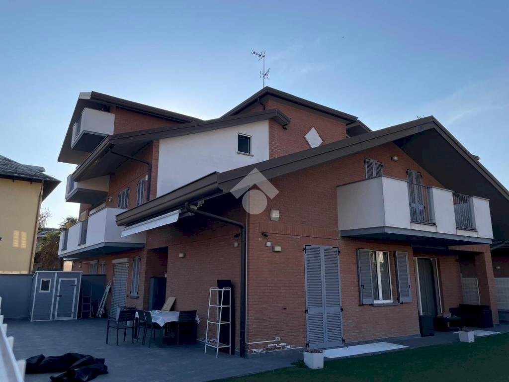 Three-room apartment Via Firenze, Canegrate - photo 2