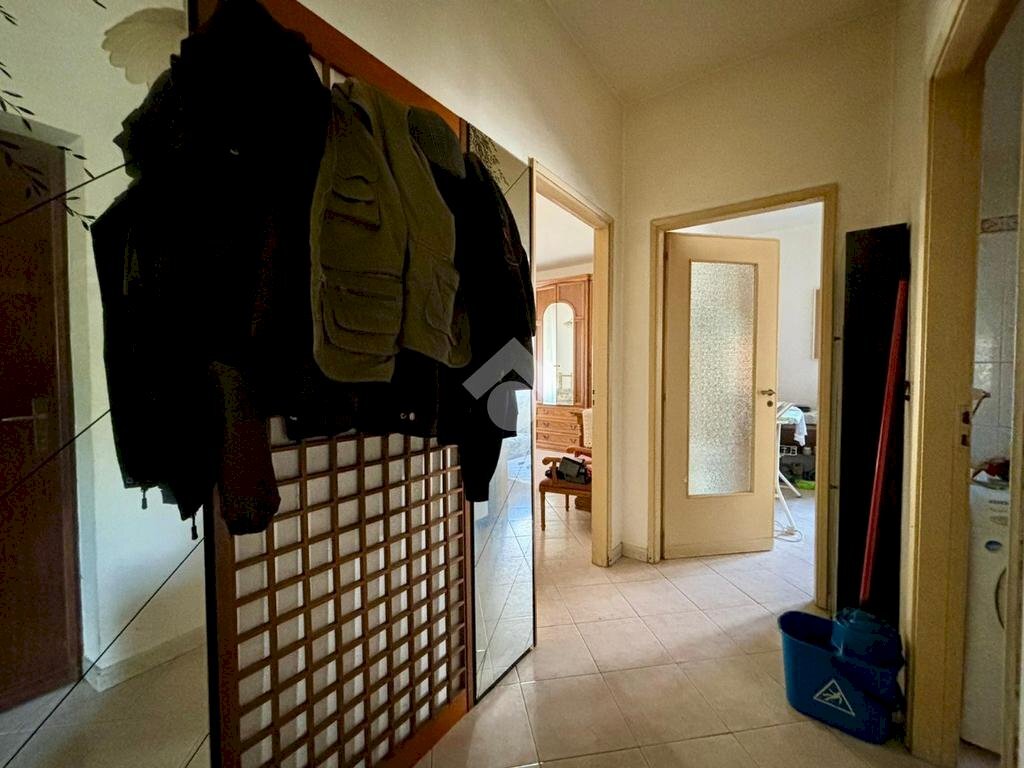 Three-room apartment Via Torino, Sant'Antonino di Susa - photo 2