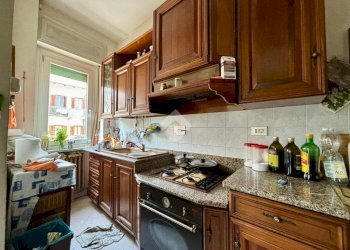 Three-room apartment Via Torino, Sant'Antonino di Susa - photo 5