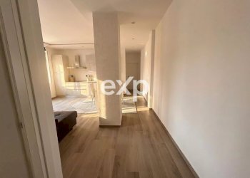 Three-room apartment Via Fratelli Cervi, Calolziocorte - photo 1