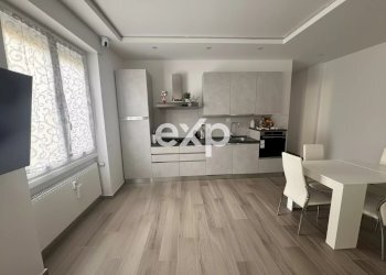 Three-room apartment Via Fratelli Cervi, Calolziocorte - photo 2
