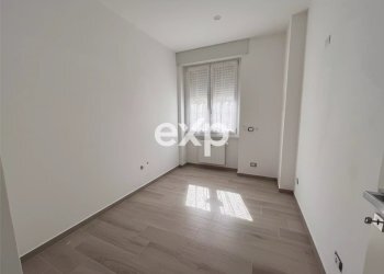 Three-room apartment Via Fratelli Cervi, Calolziocorte - photo 10