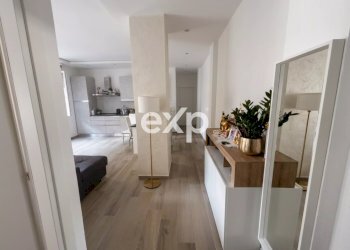 Three-room apartment Via Fratelli Cervi, Calolziocorte - photo 2