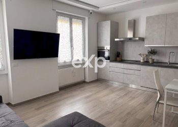 Three-room apartment Via Fratelli Cervi, Calolziocorte - photo 3