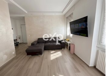 Three-room apartment Via Fratelli Cervi, Calolziocorte - photo 7