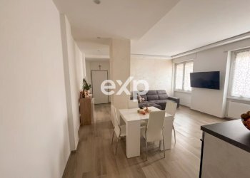Three-room apartment Via Fratelli Cervi, Calolziocorte - photo 8