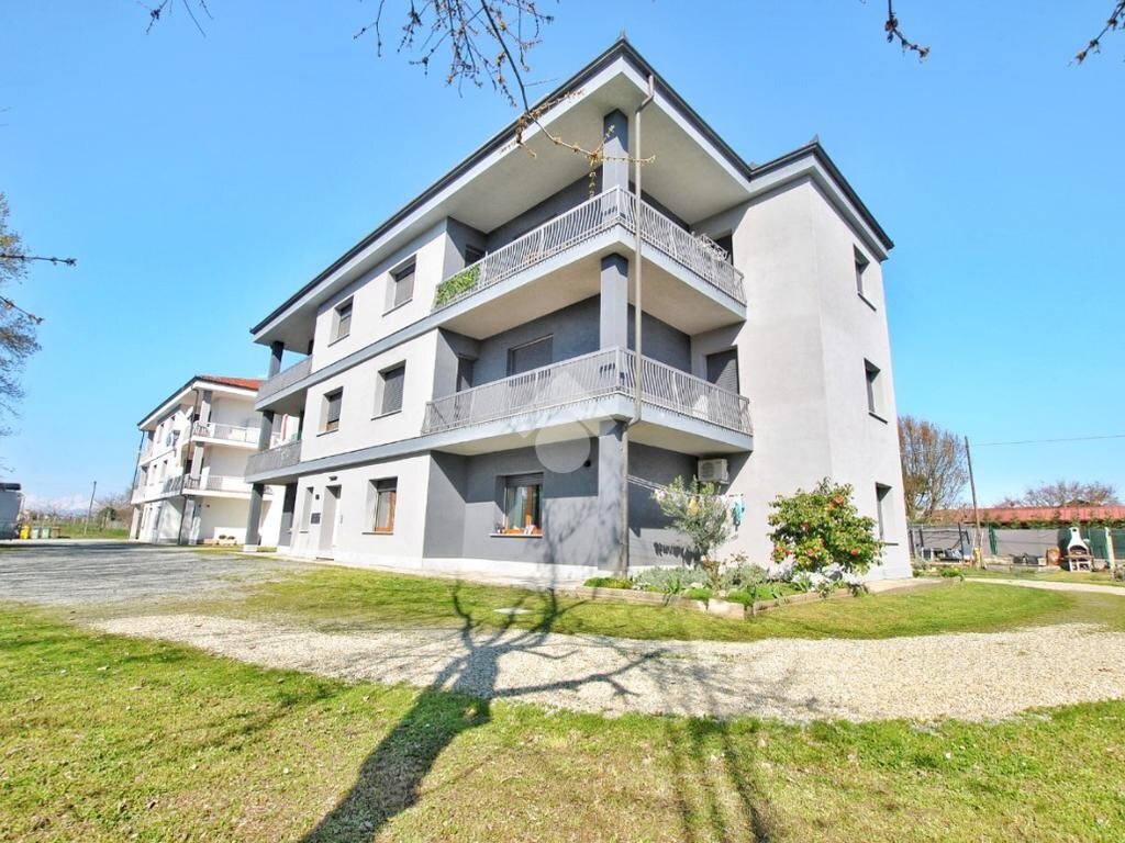 Quadrilocale Via Farini, Cigliano - foto 1