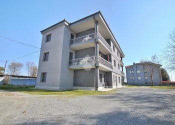 Four-room apartment Via Farini, Cigliano - photo 2