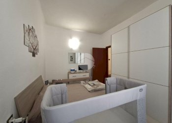 Three-room apartment Piazza Della Repubblica, Sedriano - photo 13