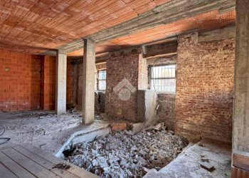 Box Corso Re Umberto, Verzuolo - photo 6