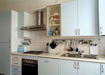 One-room apartment Bernareggio - photo 2