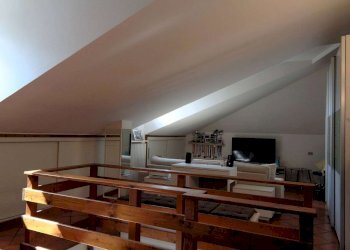 One-room apartment Bernareggio - photo 15