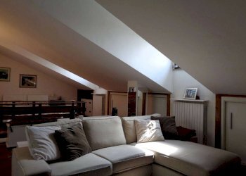 One-room apartment Bernareggio - photo 16