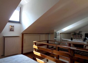 One-room apartment Bernareggio - photo 19