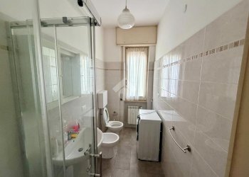 Four-room apartment Via Nino Bixio, Albisola Superiore - photo 12