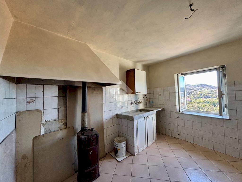 Casa semi indipendente Piazza N.S. Assunta, Sant'Olcese - foto 2