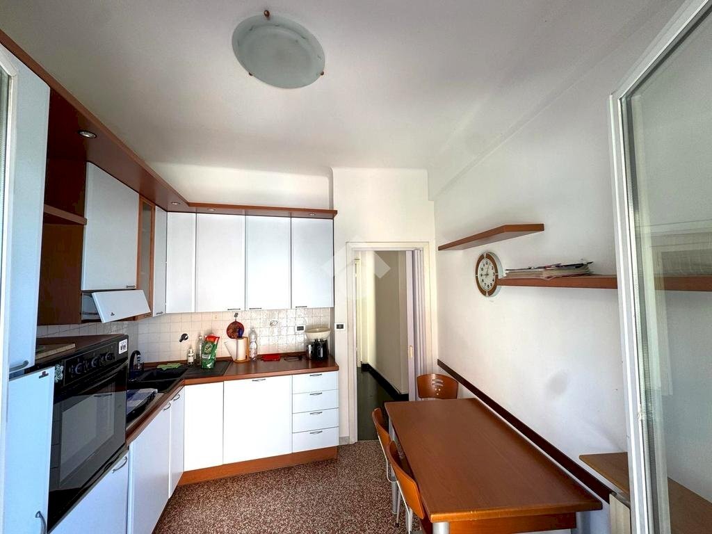 Three-room apartment Salita Inferiore di Murta, Genova (neighborhood Bolzaneto) - photo 2