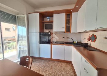 Trilocale Salita Inferiore di Murta, Genova (zona Bolzaneto) - foto 2