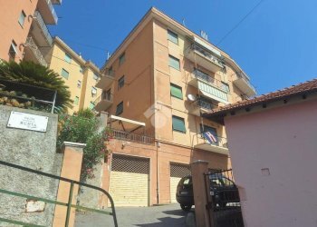 Trilocale Salita Inferiore di Murta, Genova (zona Bolzaneto) - foto 17