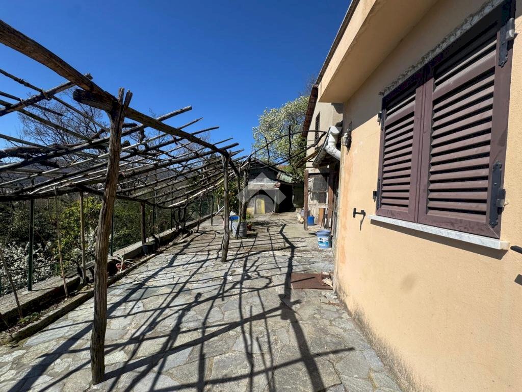 Casa indipendente Via Stefano Canzio, Sant'Olcese - foto 2