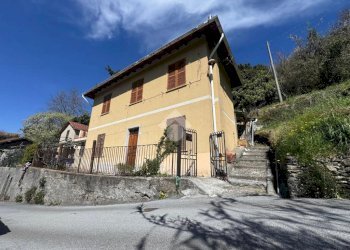 Casa indipendente Via Stefano Canzio, Sant'Olcese - foto 1
