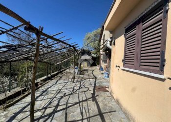 Casa indipendente Via Stefano Canzio, Sant'Olcese - foto 2