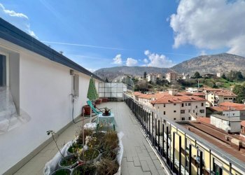 Four-room apartment Via vittorio emanuele, Lanzo Torinese - photo 2