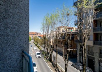 Three-room apartment Viale Camillo Benso Di Cavour, Chivasso - photo 19