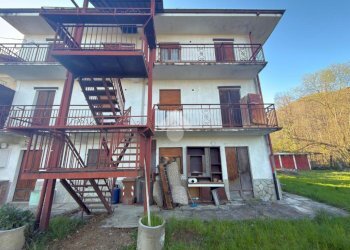 Semi-detached house Borgata selvaggio sopra, Giaveno - photo 5