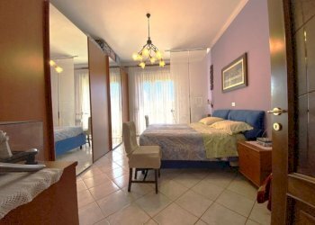 Four-room apartment Via san rocco, Grugliasco - photo 3