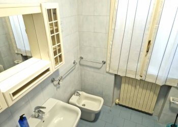 Bagno - Bilocale via Sant'Isaia, 34, Bologna (zona Centro Storico) - foto 14
