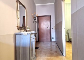 Ingresso - Bilocale via Sant'Isaia, 34, Bologna (zona Centro Storico) - foto 22