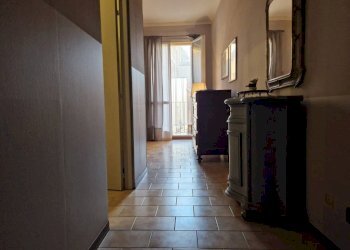 Corridoio - Bilocale via Sant'Isaia, 34, Bologna (zona Centro Storico) - foto 24