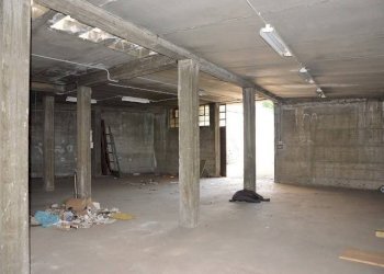 Magazzino - Warehouse via Monterosso, Cardano al Campo - photo 5