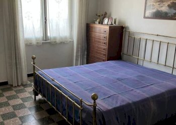 Camera da letto - Four-room apartment via Giovanni Plana, Alessandria - photo 17