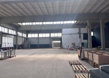 Interno non residenziale - Negozio via Filippo Turati, 35, San Martino Siccomario - foto 4