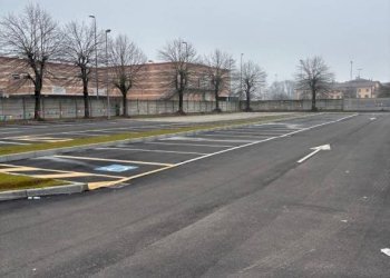 Zona - Negozio via Filippo Turati, 35, San Martino Siccomario - foto 9