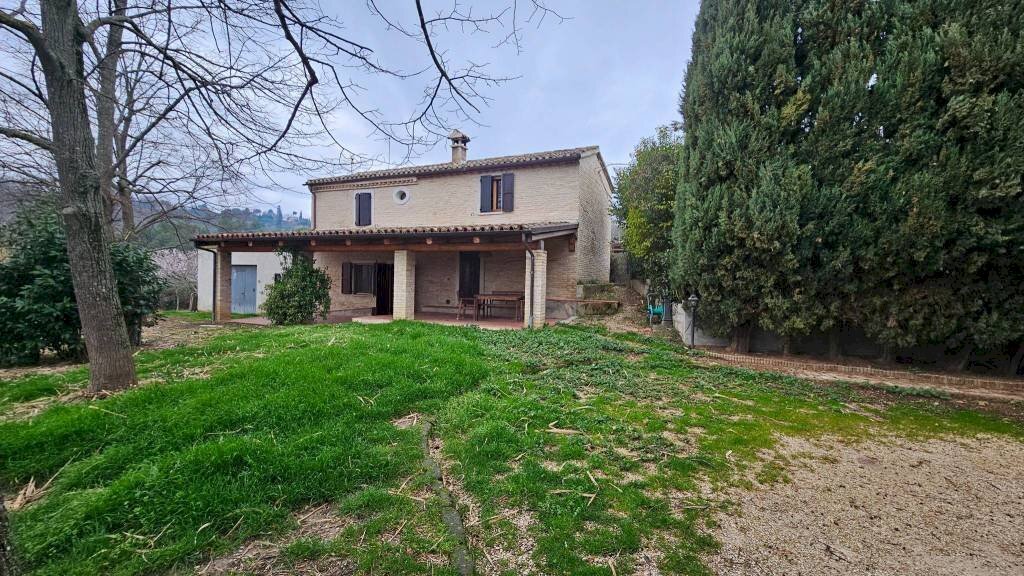 Giardino - Rustico strada Nazionale Flaminia, 124E, Fano - foto 3