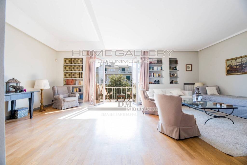Salone - Apartment viale Arezzo, Genova (neighborhood Albaro) - photo 1