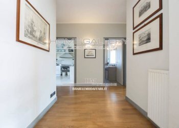 Corridoio - Apartment viale Arezzo, 7, Genova (neighborhood Albaro) - photo 13