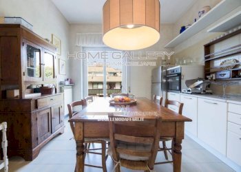 Cucina - Apartment viale Arezzo, 7, Genova (neighborhood Albaro) - photo 26